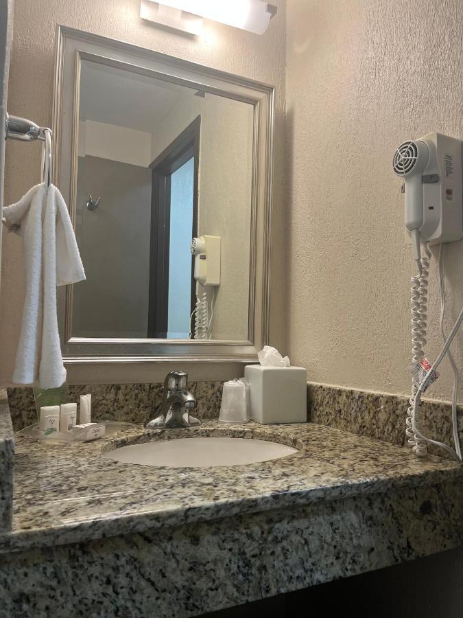 Holiday Inn Houston Sw-Near Sugar Land By Ihg Exterior foto